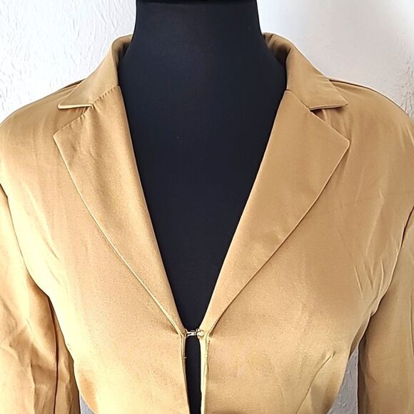 Hyfve-Camel Color Jacket Mini-Dress with Cut-out at Waist, Size Medium - Picture 4 of 13